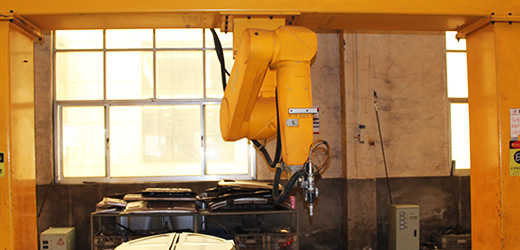 自動化程度高，操作簡便